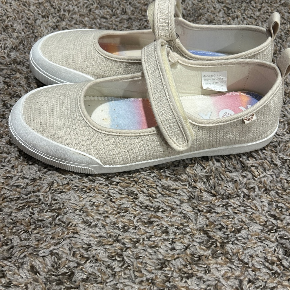 Roxy Women’s Sunfari Mary Jane Sneakers Size 10 - Picture 2 of 11